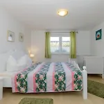 Lieschen Fuer 3 Personen Und Eigener Terrasse Apartmán *