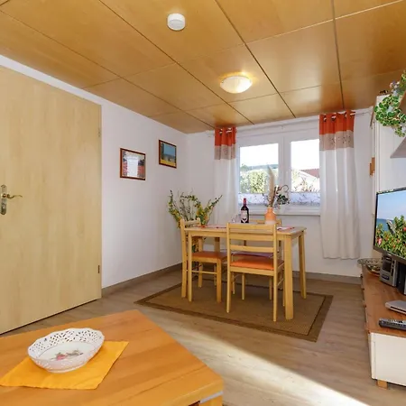 Lieschen Fuer 3 Personen Und Eigener Terrasse