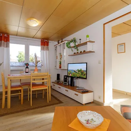 Lieschen Fuer 3 Personen Und Eigener Terrasse *
