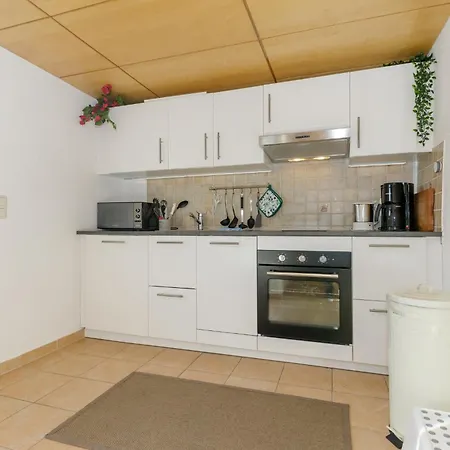 Appartement Lieschen Fuer 3 Personen Und Eigener Terrasse Ostseebad Kühlungsborn