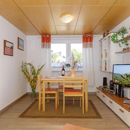Lieschen Für 3 Personen Und Eigener Terrasse Ostseebad Kühlungsborn