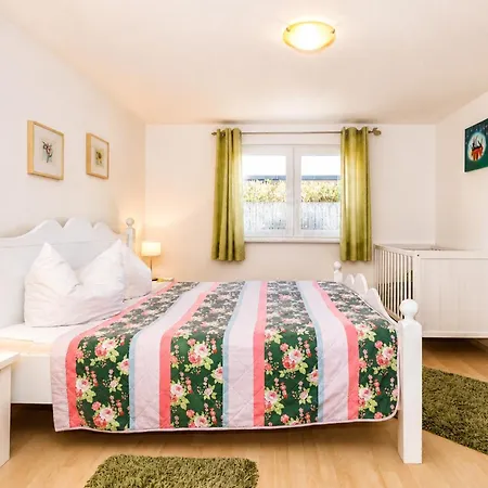 Διαμέρισμα Lieschen Fuer 3 Personen Und Eigener Terrasse